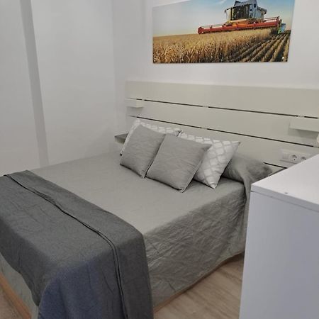 Apartamentos Espigas Puerto บาเลนเซีย ภายนอก รูปภาพ