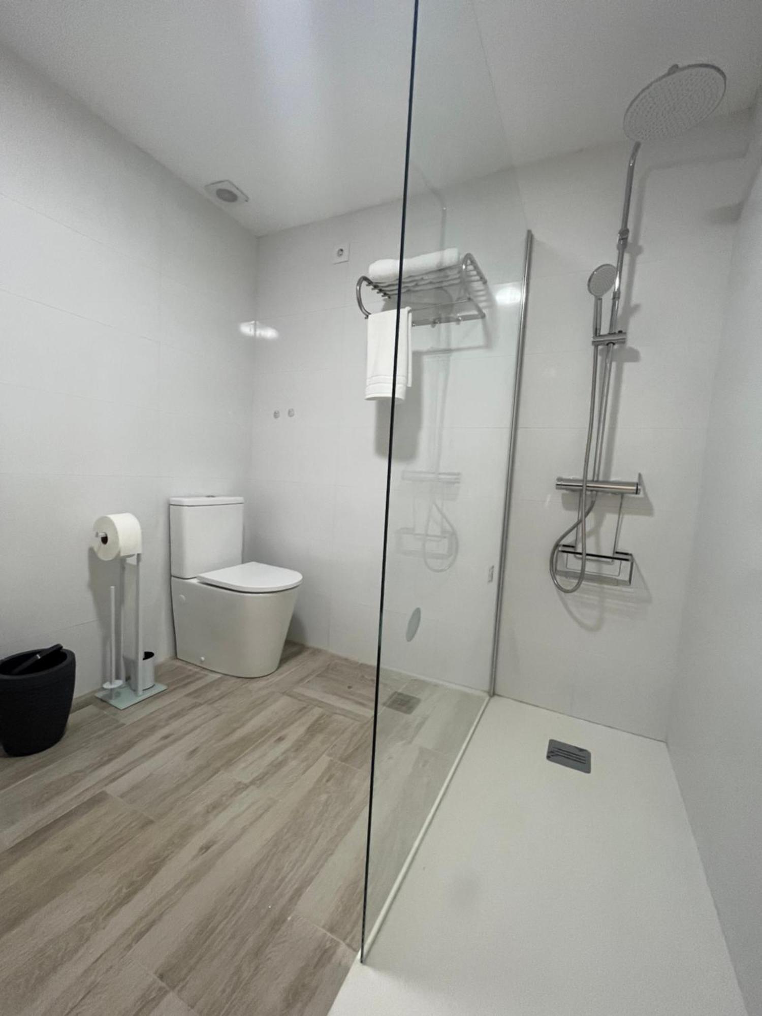 Apartamentos Espigas Puerto บาเลนเซีย ภายนอก รูปภาพ